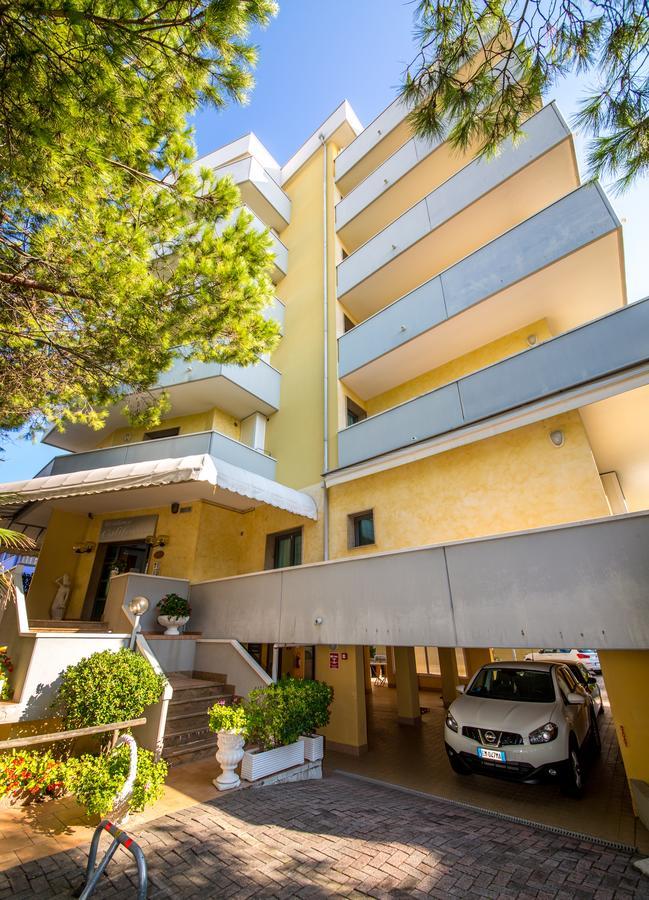 Residence California Lido di Jesolo Luaran gambar